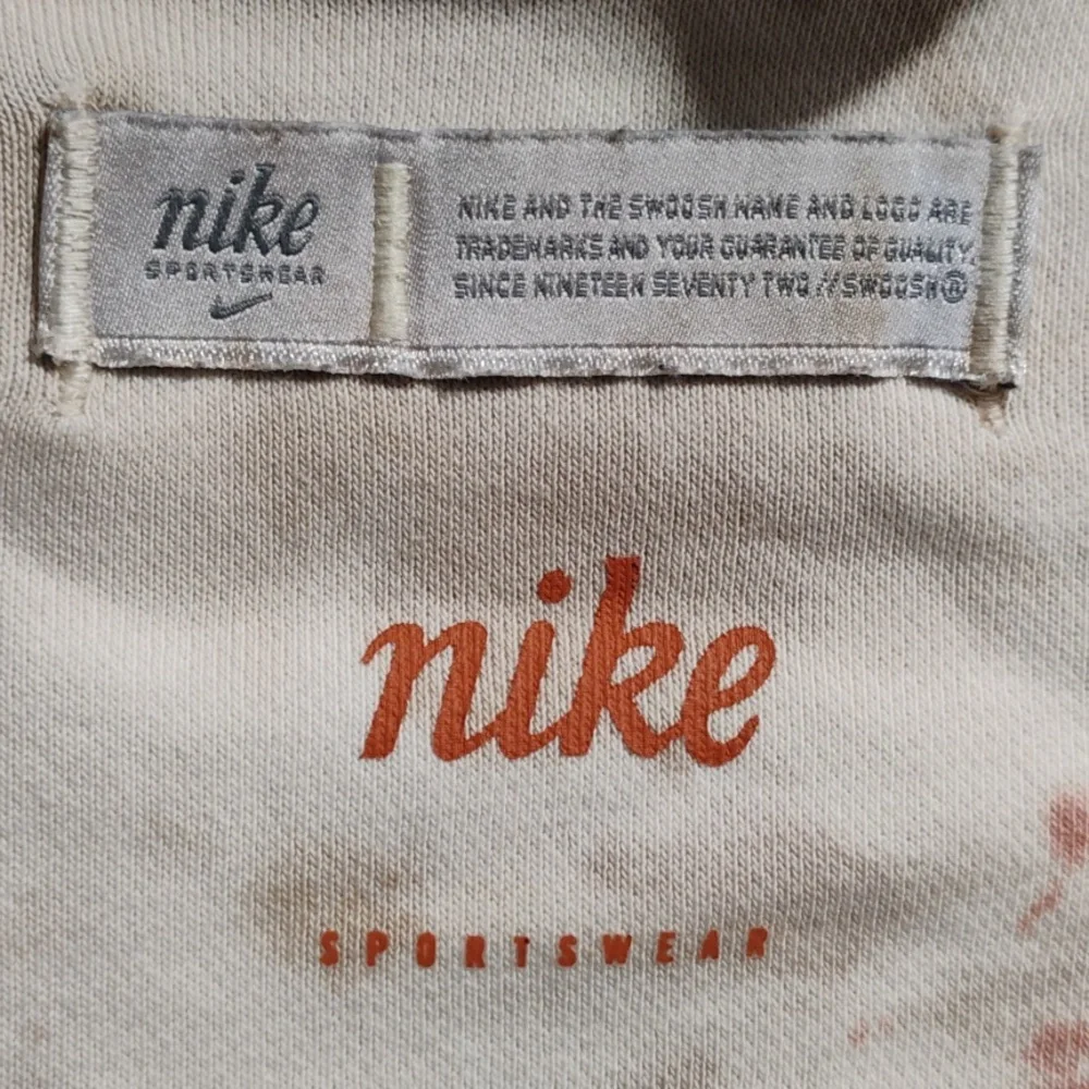 (BX35) SALE! Nike Tye Dye Sportswear Oversized Hoodie Sz.L Gently Worn